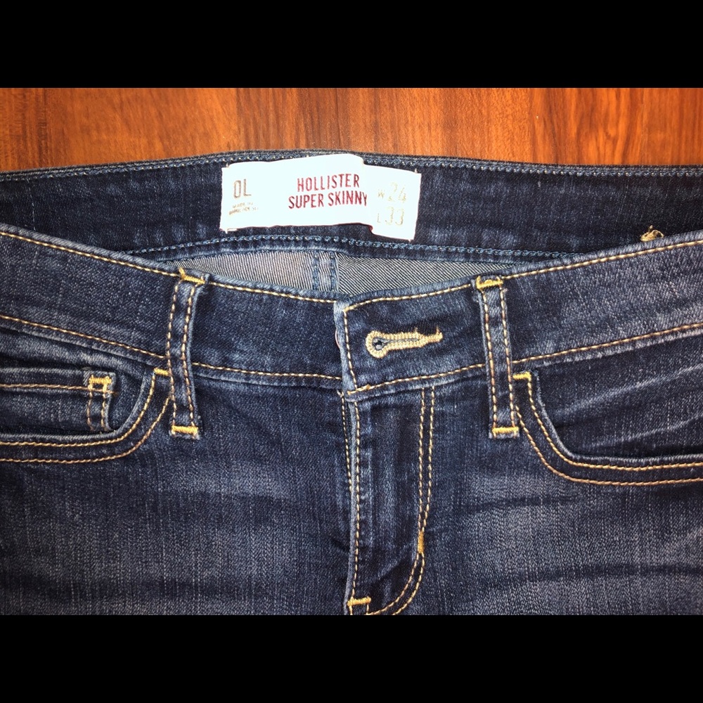 Hollister skinny jeans